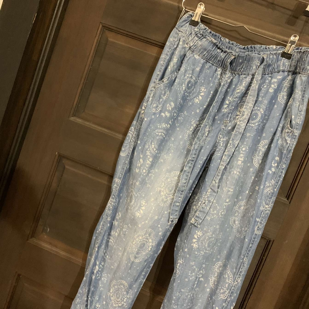 Patterned Baggy Pants